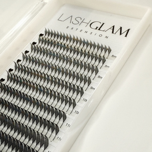 Extensions de cils plume effet manga